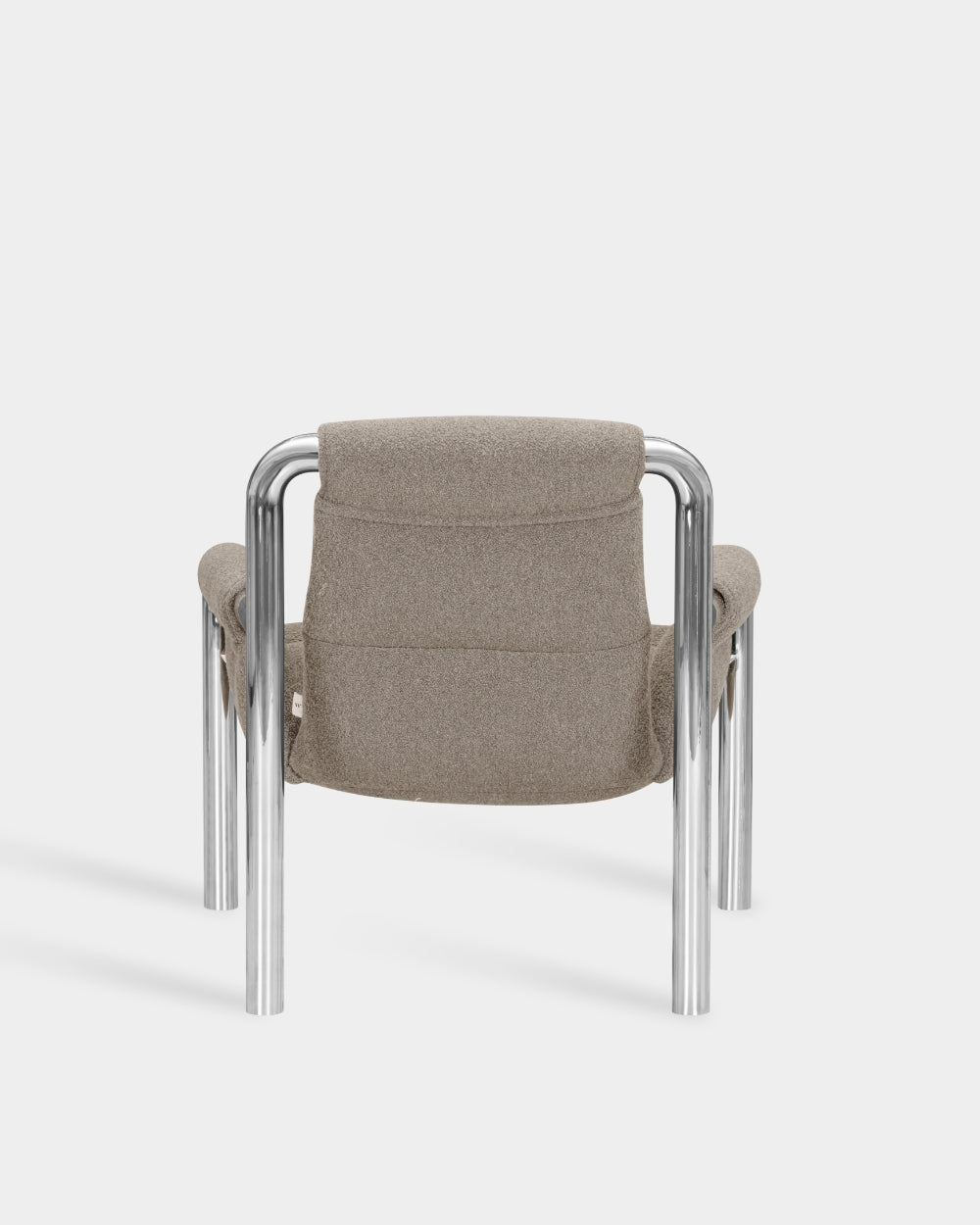 Atli Lounge Chair - Chrome-plated legs - Cuddle col. 04