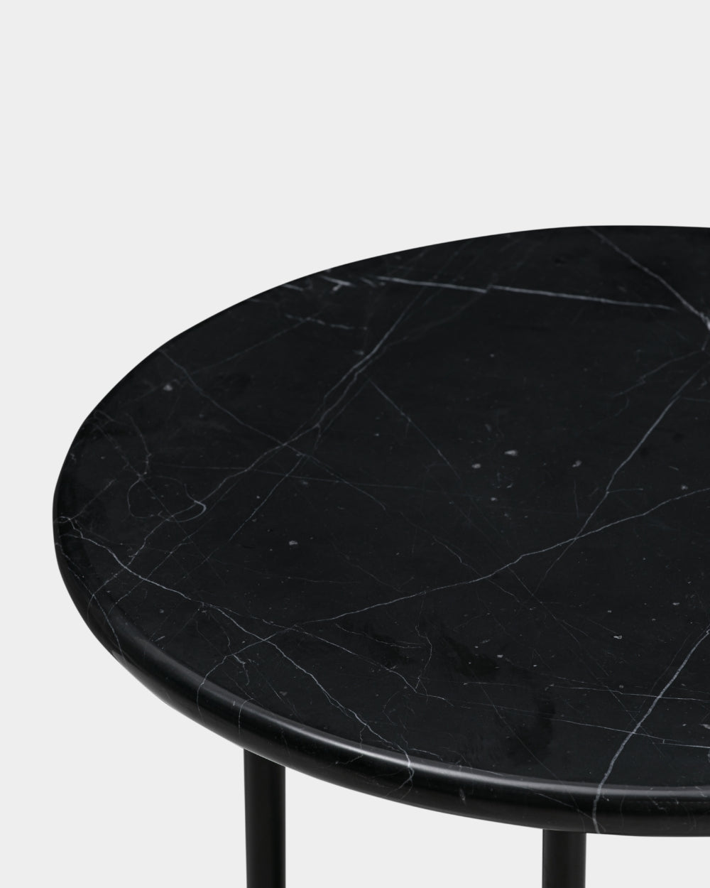 Floema Table - Medium - Nero Marquina marble