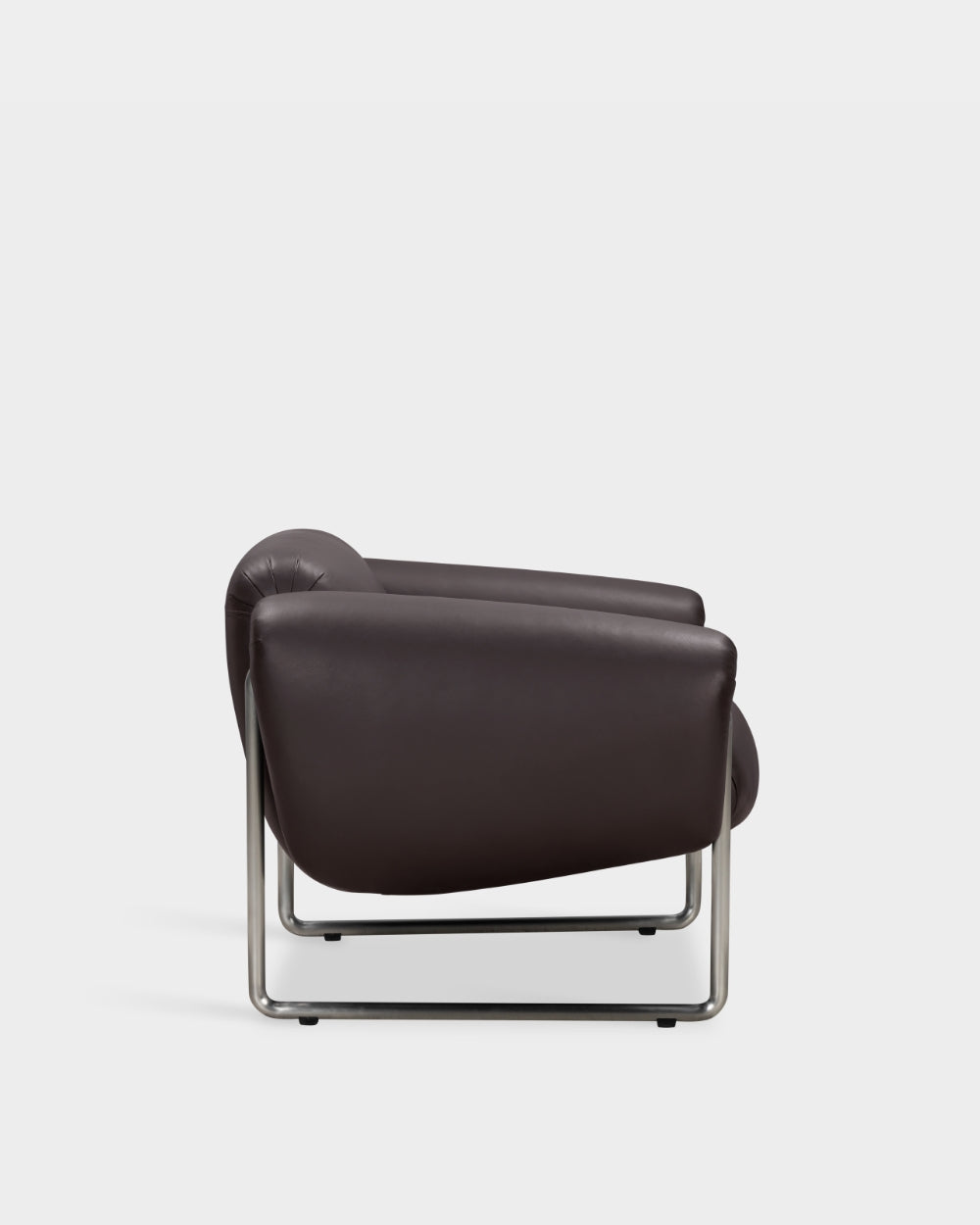 Odette Lounge Chair - Brushed steel legs - Parma col. Mocca
