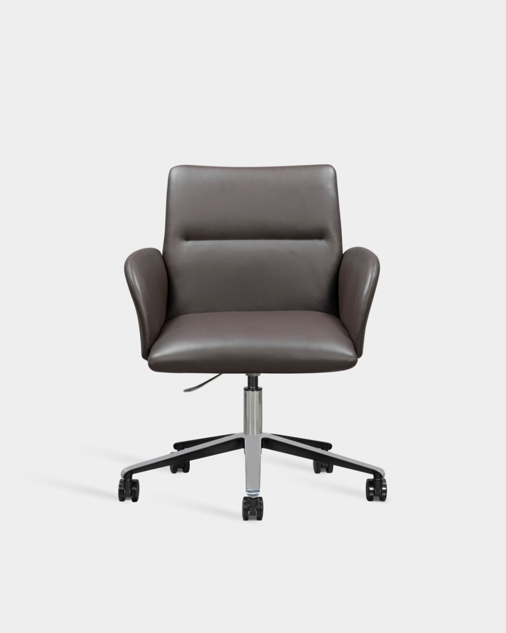 Ori Low Back Chair with upholstered armrests - Swivel base with castors and gas lift - Parma col. Mocca