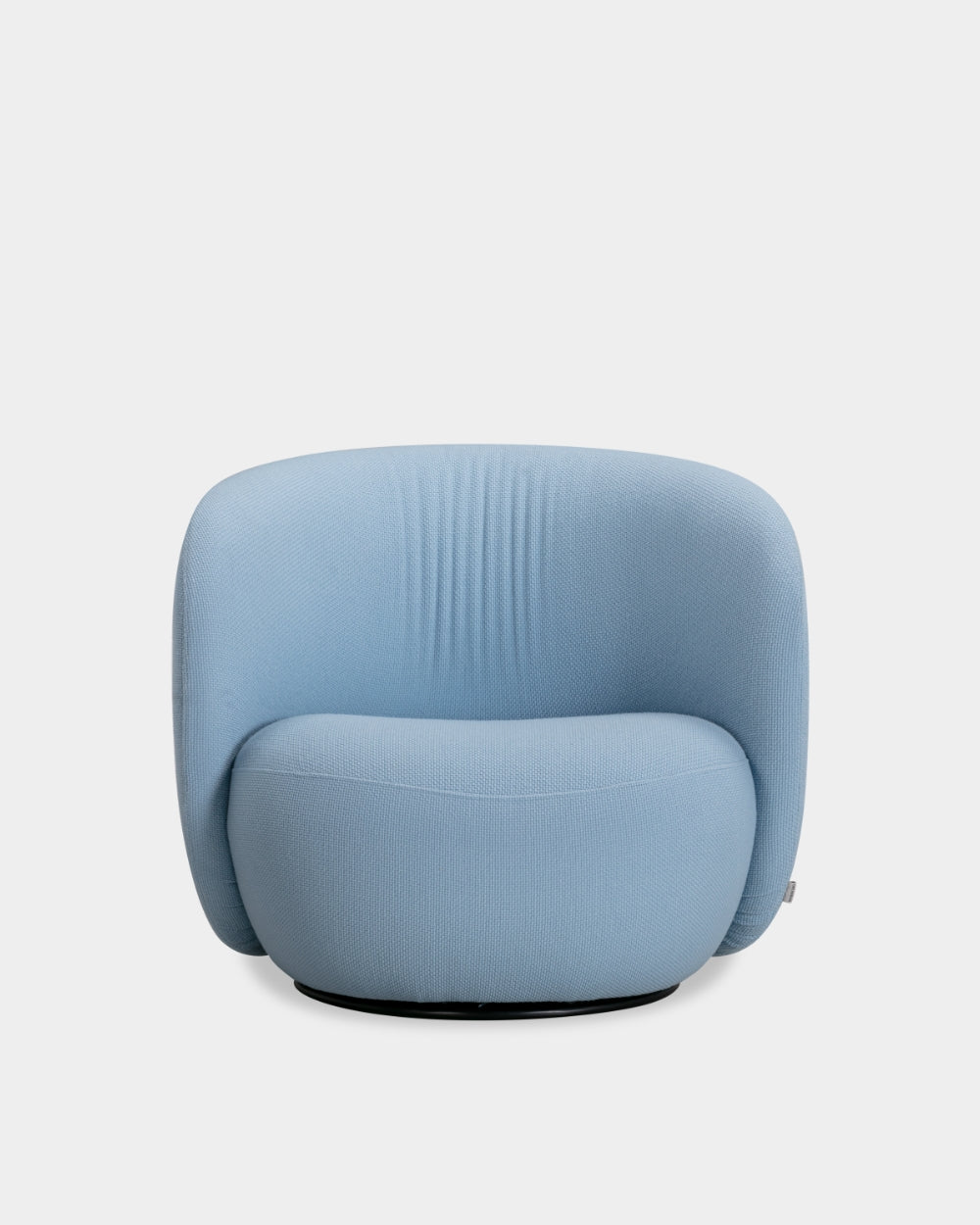Ovata Lounge Chair - Large - Nobel col. 66266