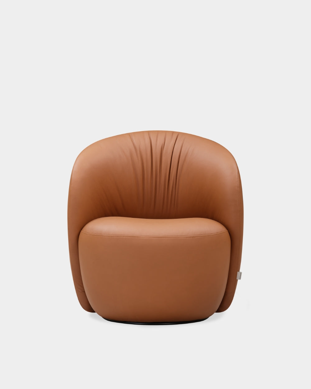Ovata Lounge Chair - Small - Parma col. Cognac