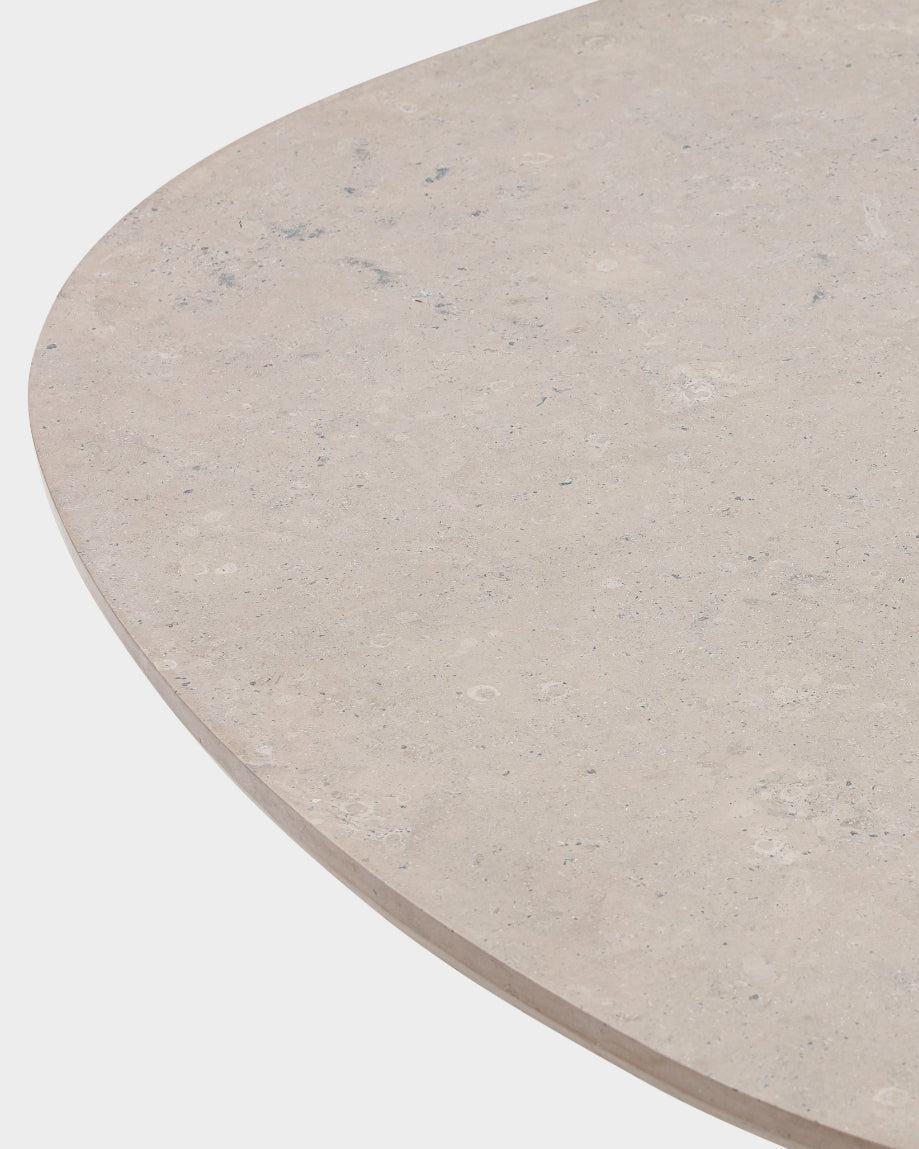 Ovata Dining Table - Dining Table - Light oak base