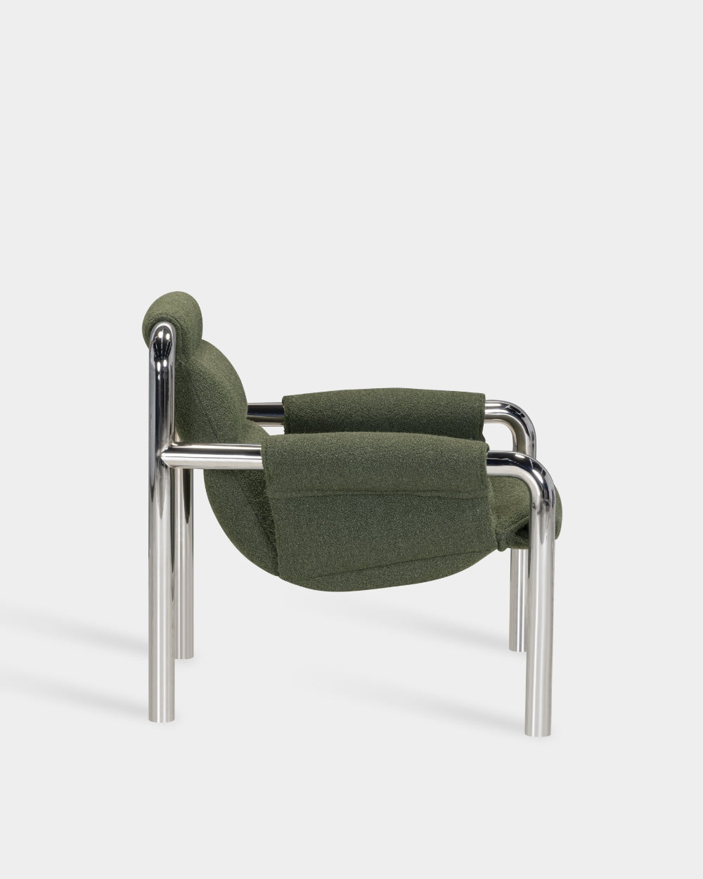 Atli Lounge Chair - Chrome-plated legs - Cuddle col. 16