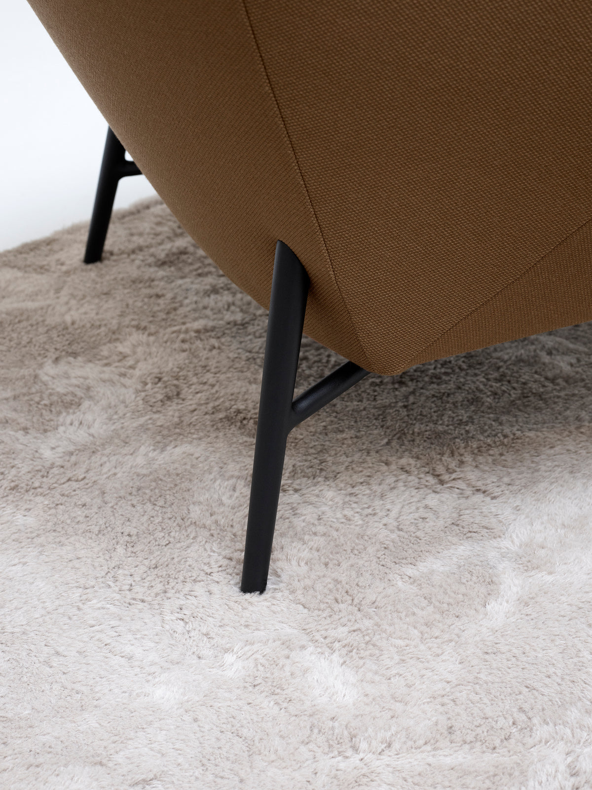 Hug Lounge Chair - Lounge Chair - Steelcut col. 265