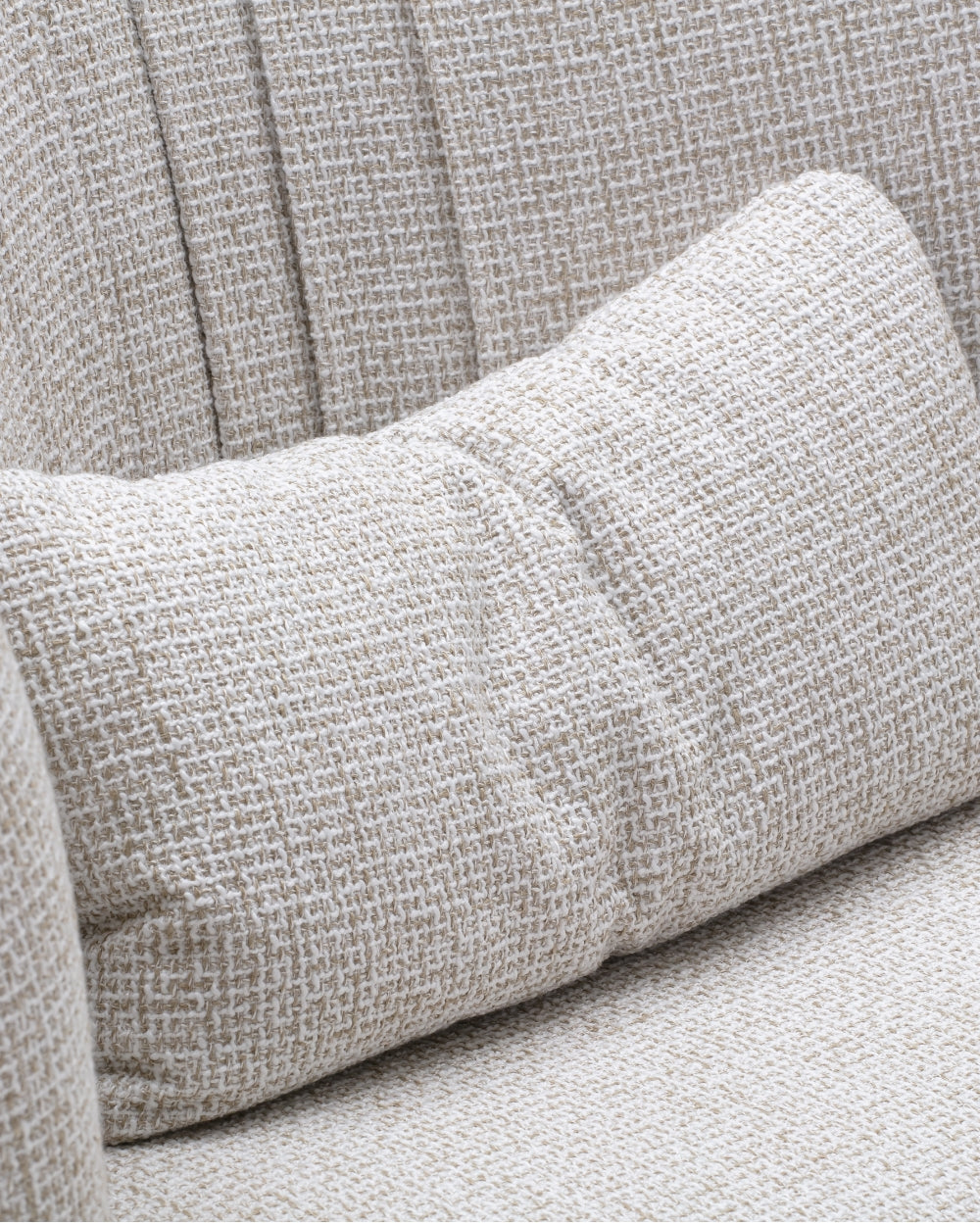 Ovata Lounge Chair - High Back - Alma col. 02